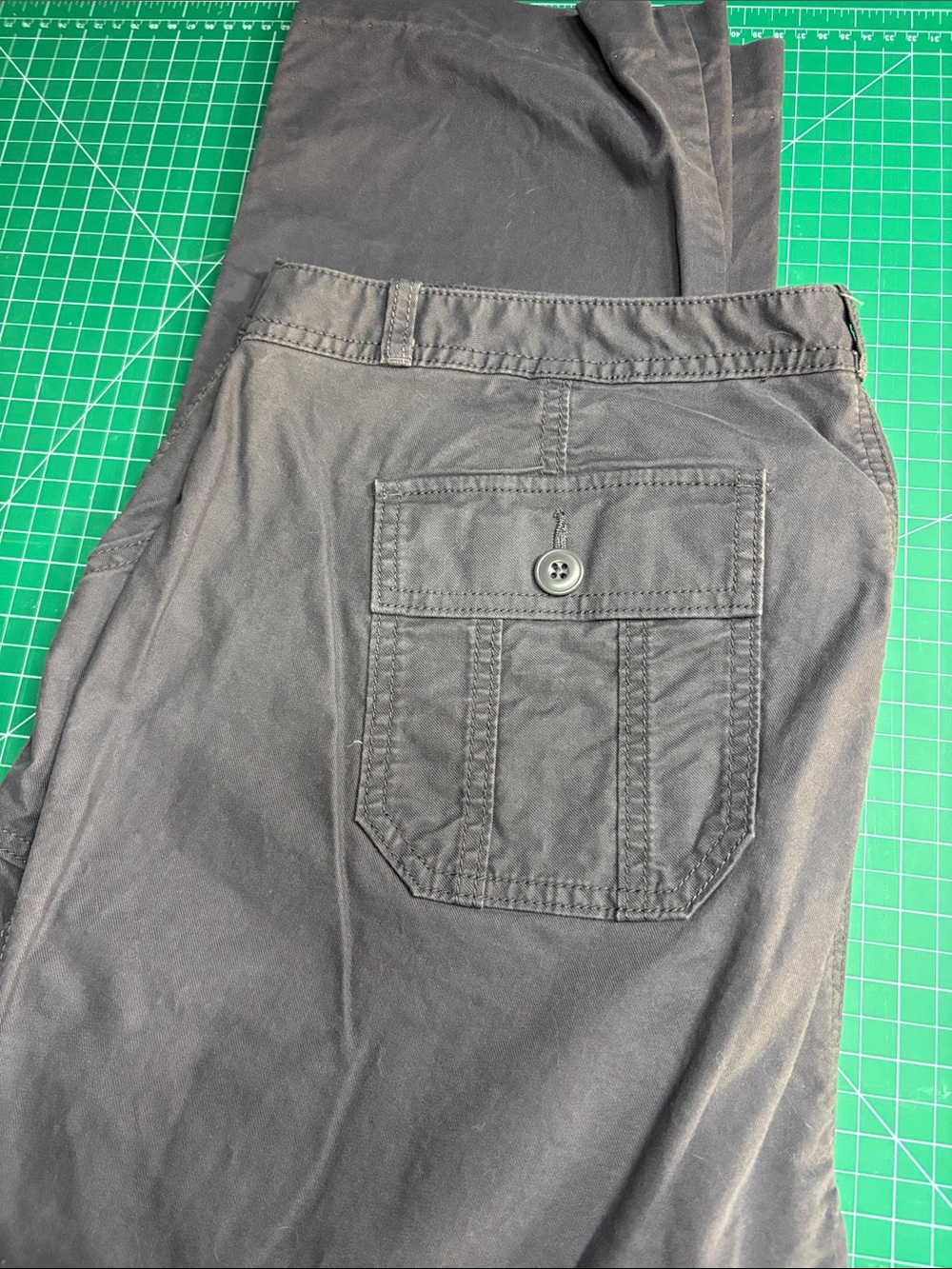 Old Navy Women's Dark Grey Cargo Pants with Buttoned Back Pocket